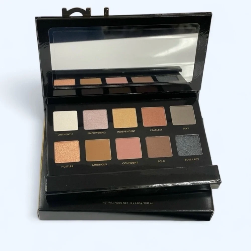 ISH Smoking Hot Eyeshadow Palette NIB